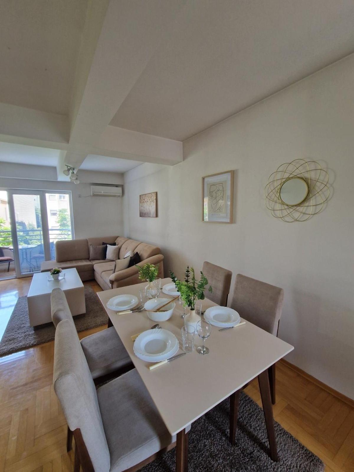 Kamche Lux Apartment Σκόπια Εξωτερικό φωτογραφία