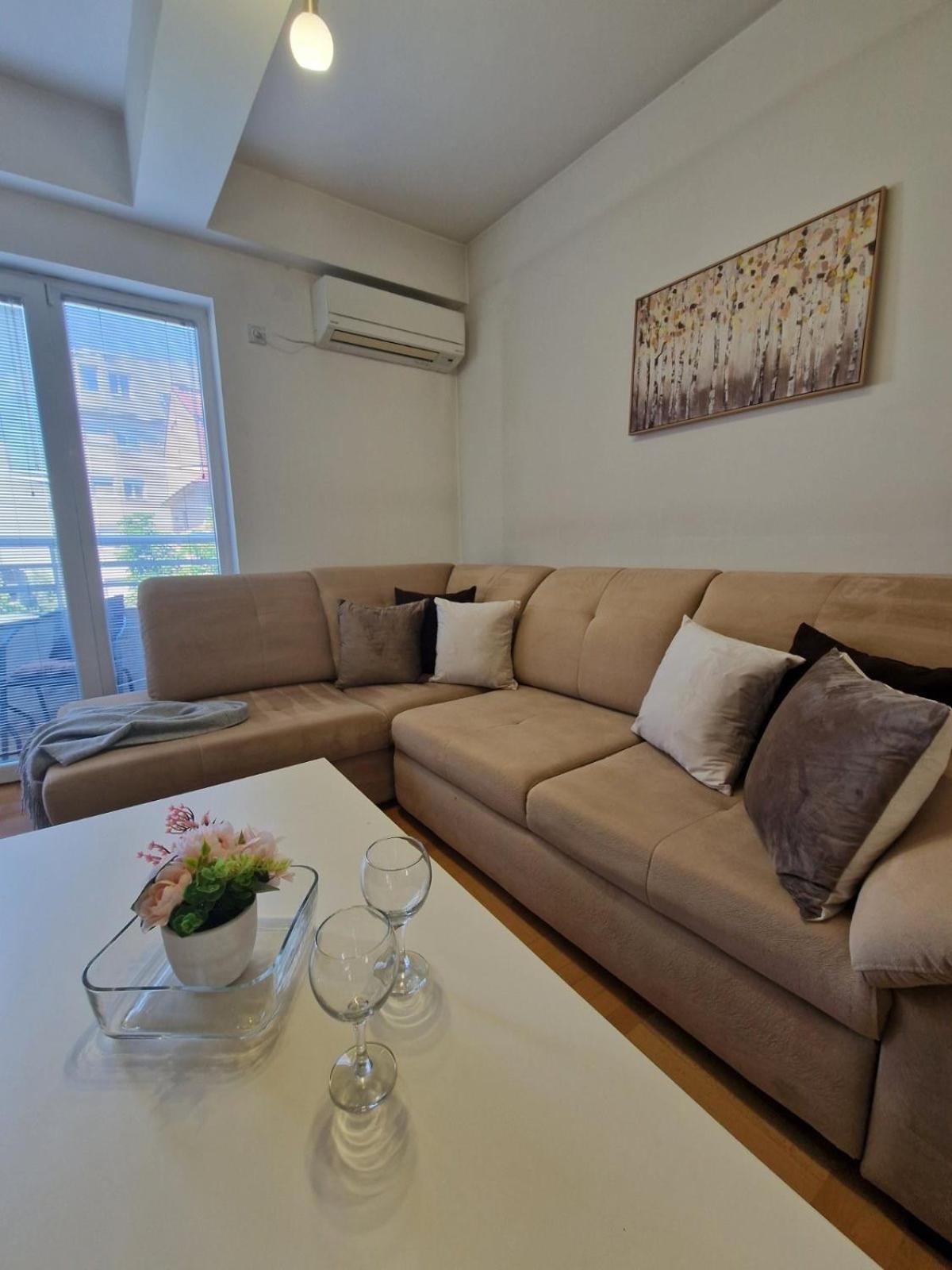 Kamche Lux Apartment Σκόπια Εξωτερικό φωτογραφία