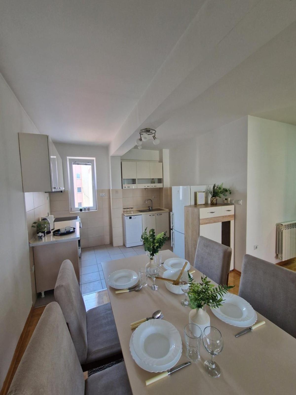 Kamche Lux Apartment Σκόπια Εξωτερικό φωτογραφία